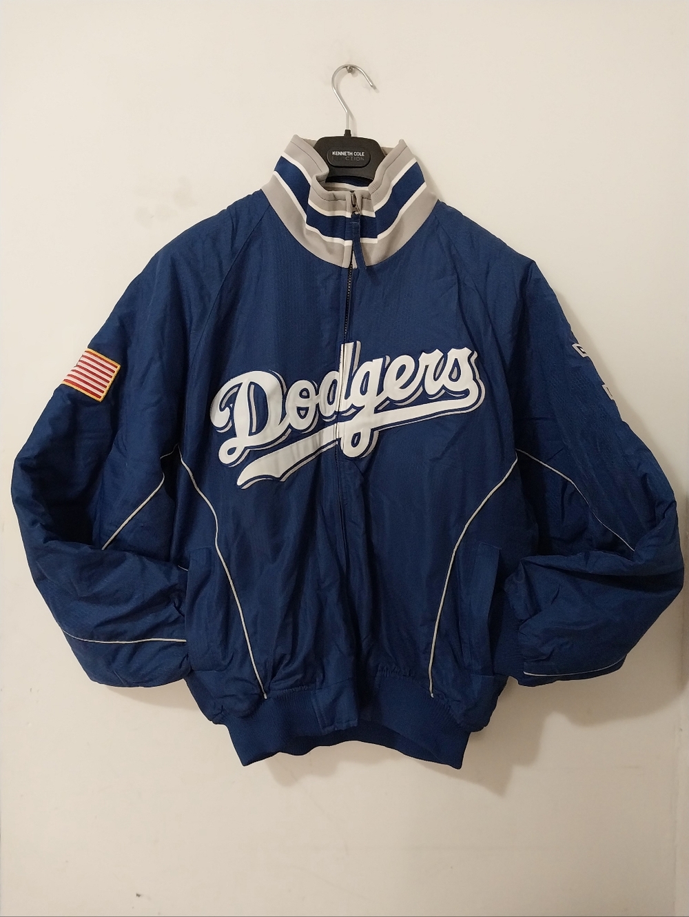 Majestic Vtg. 2000's Los Angeles Dodgers Full Zip Dugout Jacket Size Medium